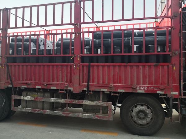 發(fā)貨現(xiàn)場(chǎng)